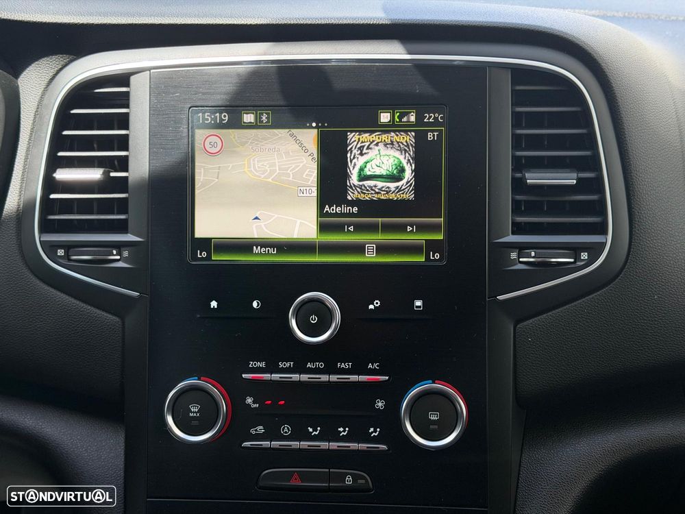 Renault Mégane Sport Tourer ENERGY dCi 110 EDC LIMITED - 24