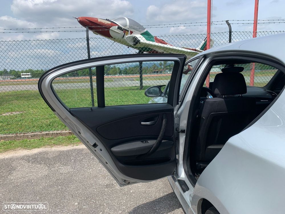 BMW 118 d Pack M - 46