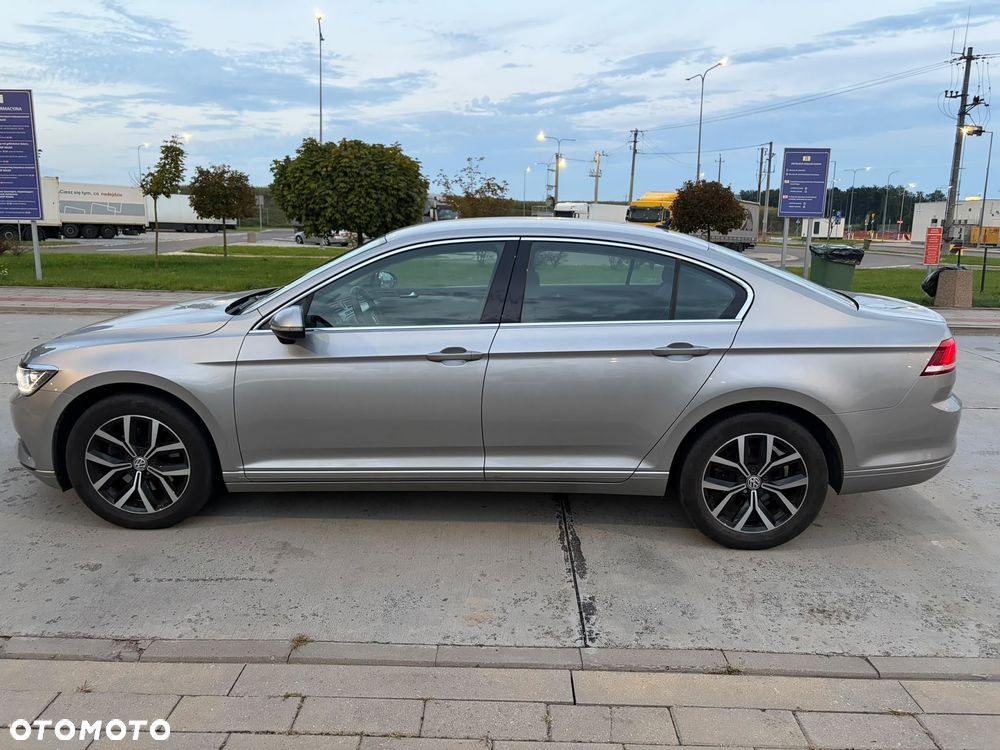 Volkswagen Passat 1.8 TSI BMT Comfortline - 14