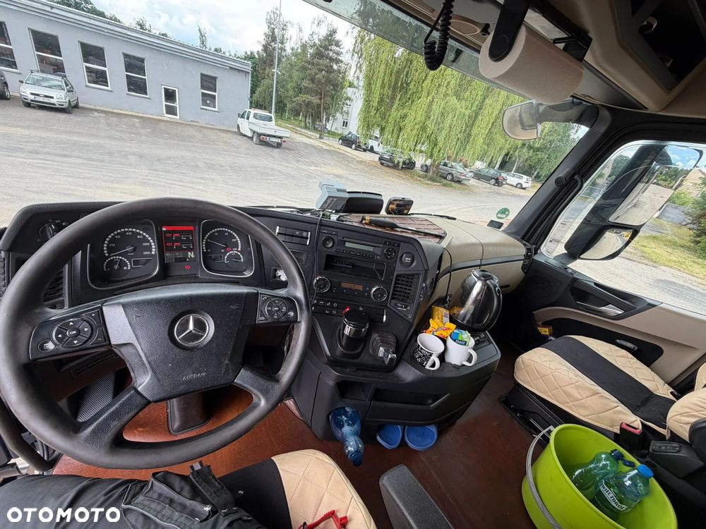 Mercedes-Benz ACTROS - 5