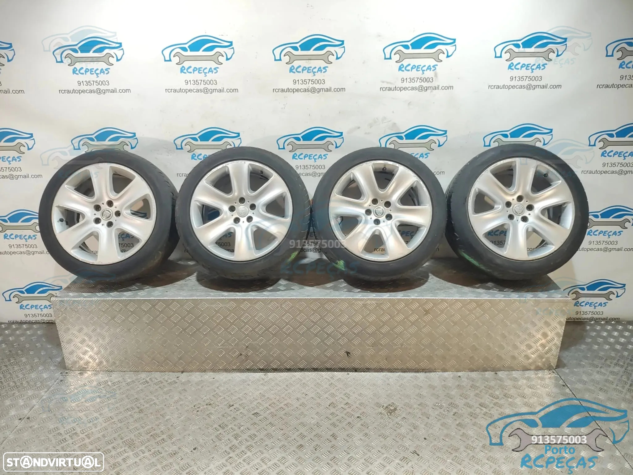Jantes Originais 18" Jaguar - 5x108 - 8,5J | ET49 - Jante | 18 Polegadas | 8X231007BA | 5 x 108 | 245 45 18 | Conjunto - 9
