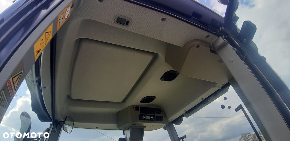 Claas Arion 620 - 16