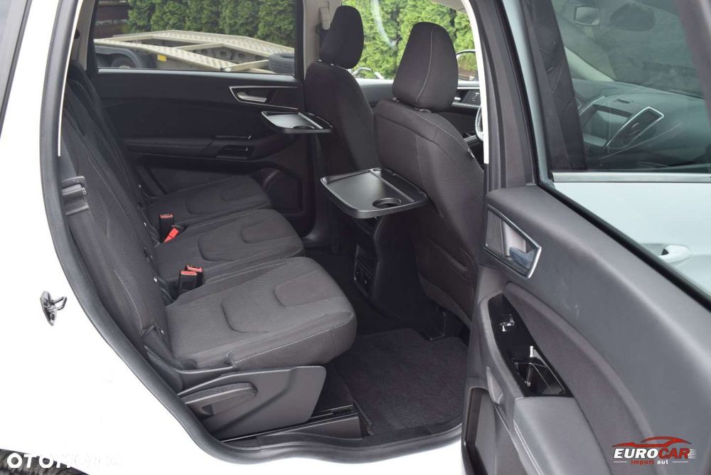 Ford S-Max - 18
