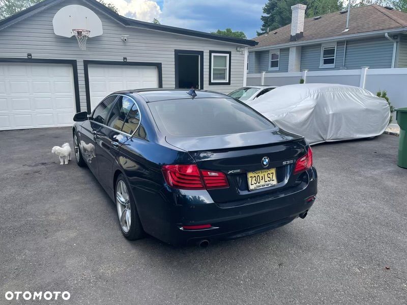 BMW Seria 5 535i xDrive - 26
