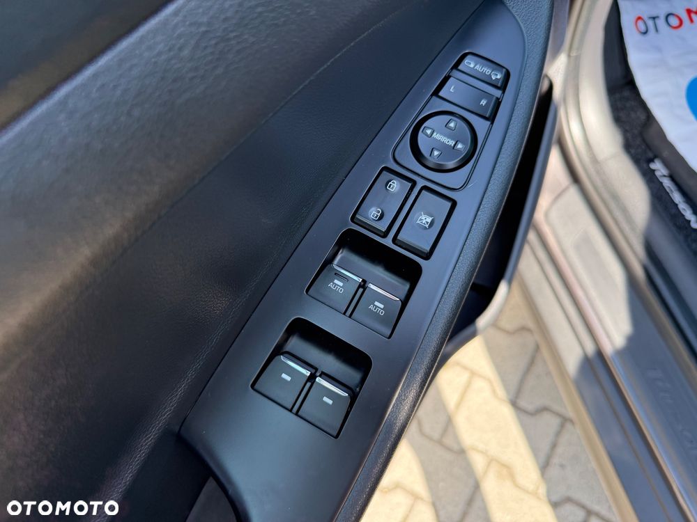 Hyundai Tucson - 25