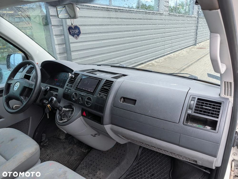 Volkswagen TRANSPORTER T5 - 5