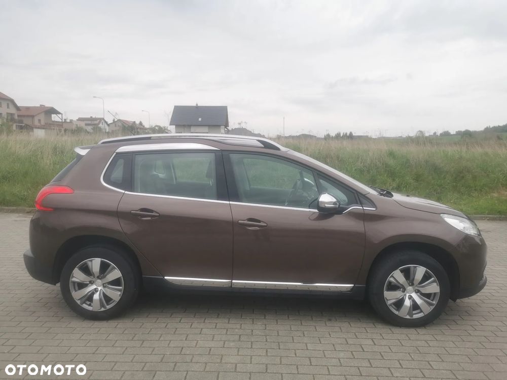 Peugeot 2008 e-HDi FAP 115 STOP & START Allure - 7