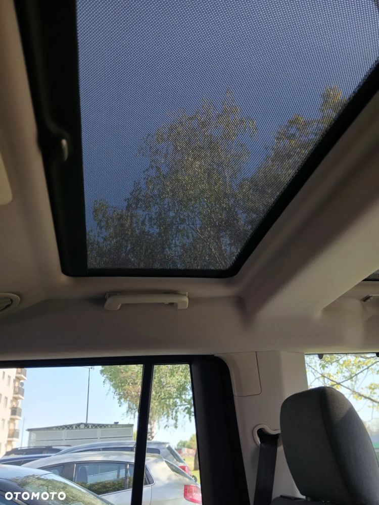 Land Rover Discovery 2.7D V6 S - 11