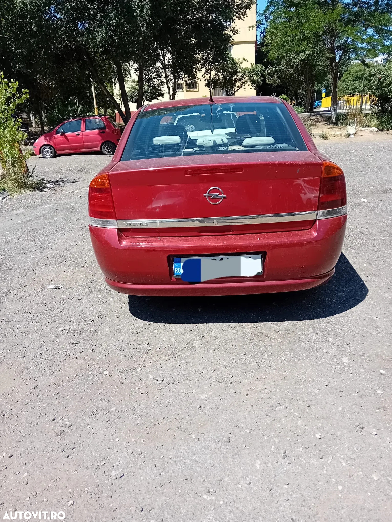 Opel Vectra Caravan 1.6 Essentia - 4