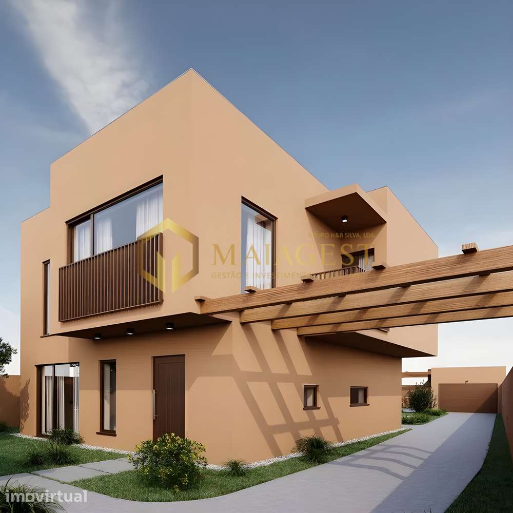 Moradia de Luxo em Reconstrução Total com Piscina - Grande imagem: 3/12