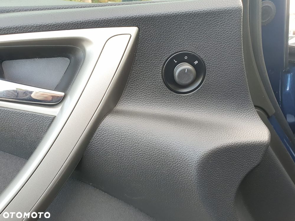 Opel Astra 1.4 Turbo Design Edition - 19