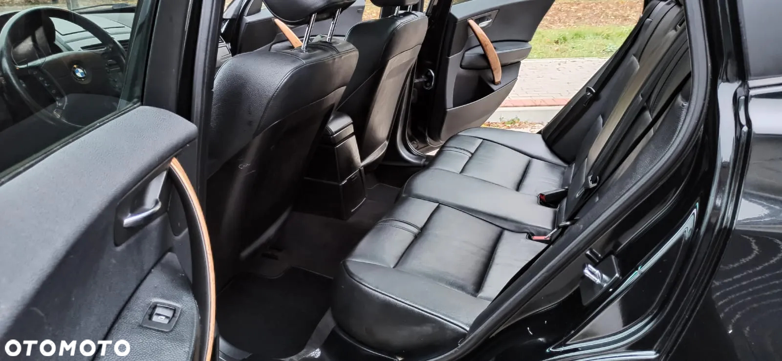 BMW X3 2.0d - 33