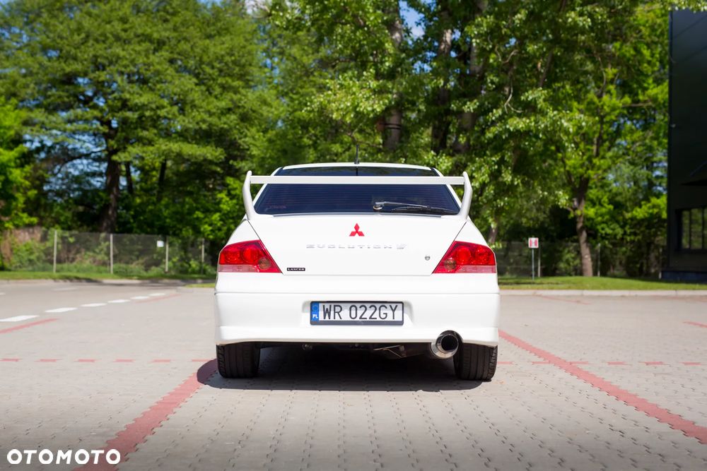 Mitsubishi Lancer Evolution IX - 9
