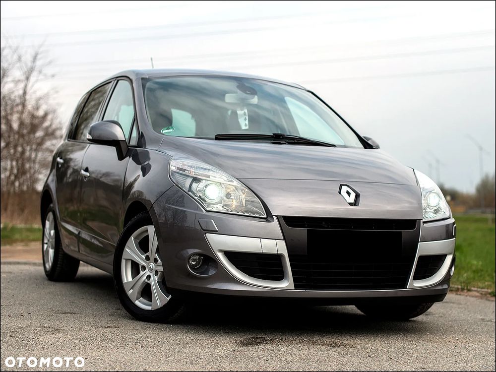 Renault Scenic - 9