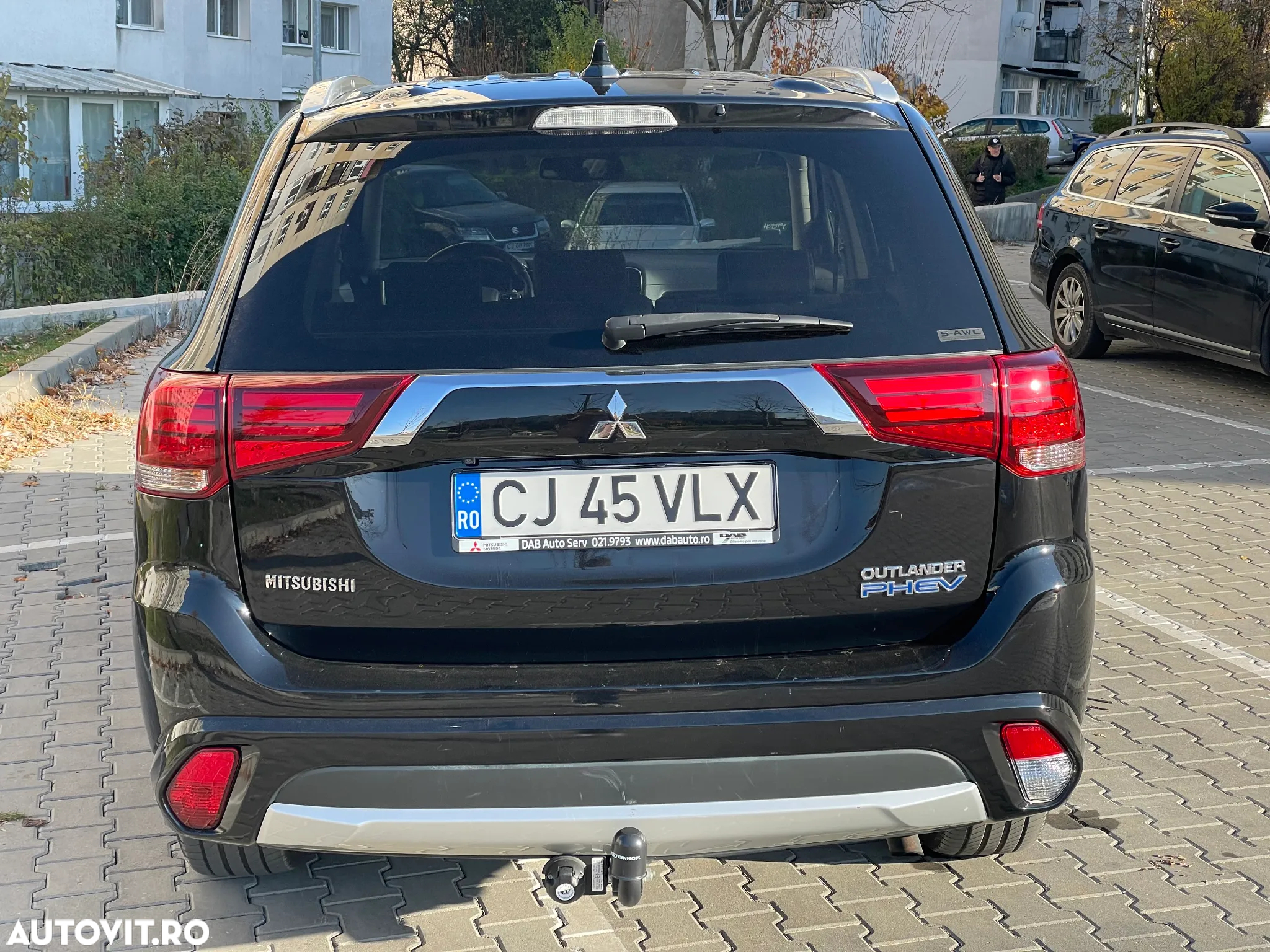 Mitsubishi Outlander - 22