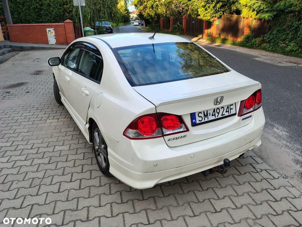 Honda Civic - 9