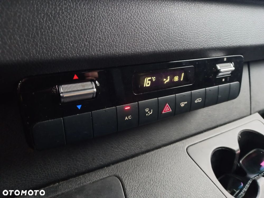 Mercedes-Benz Sprinter - 8