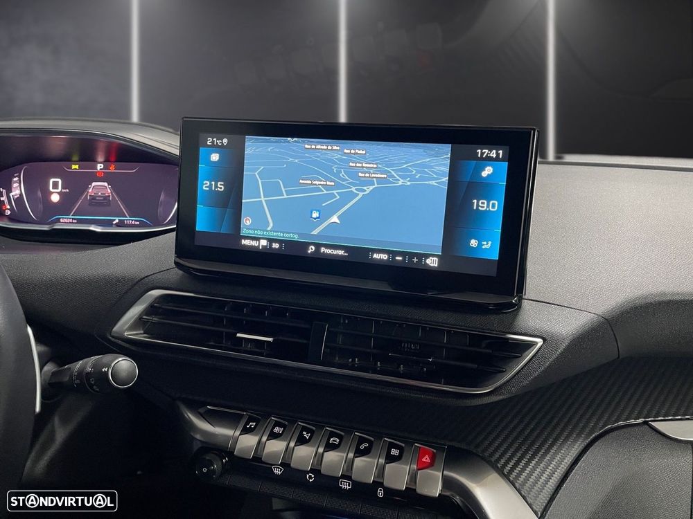 Peugeot 5008 1.5 BlueHDi Allure Pack EAT8 - 4
