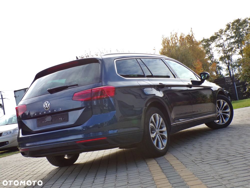 Volkswagen Passat Variant 2019 photo 4