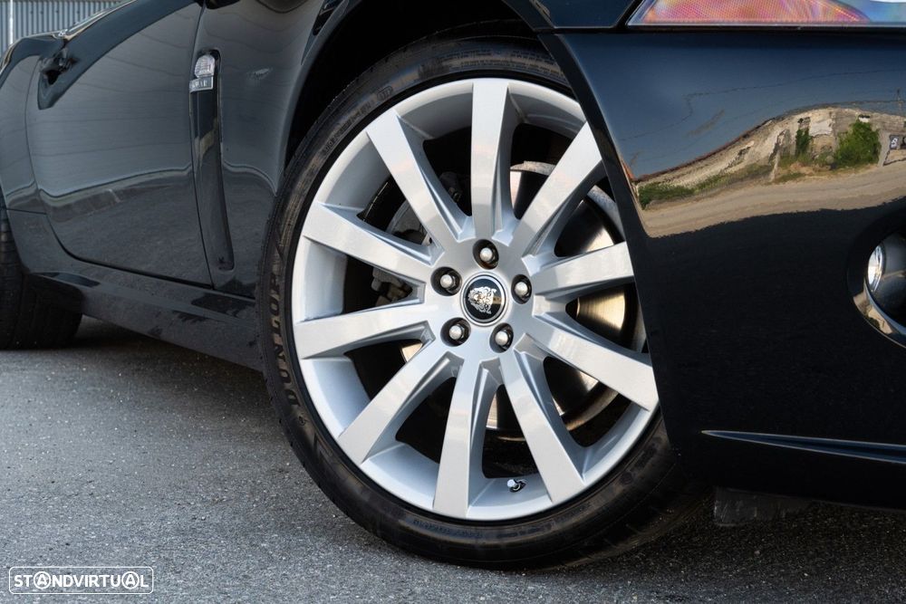 Jaguar XK XK8 4.2 Covertible Classic - 40