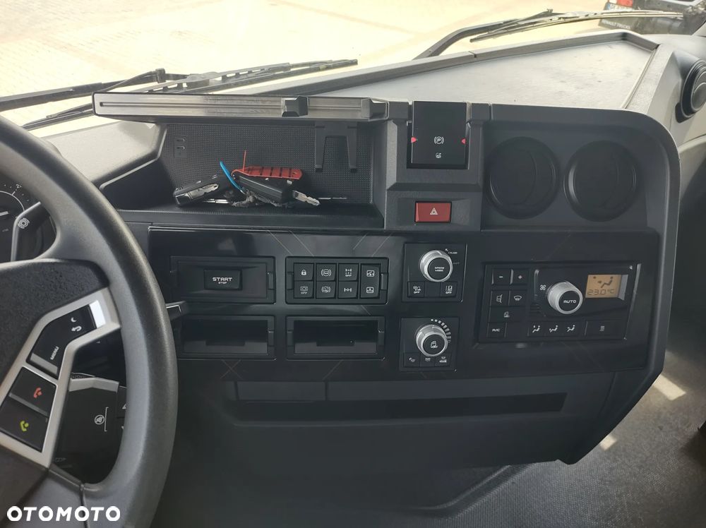 Renault TH 480 - 7