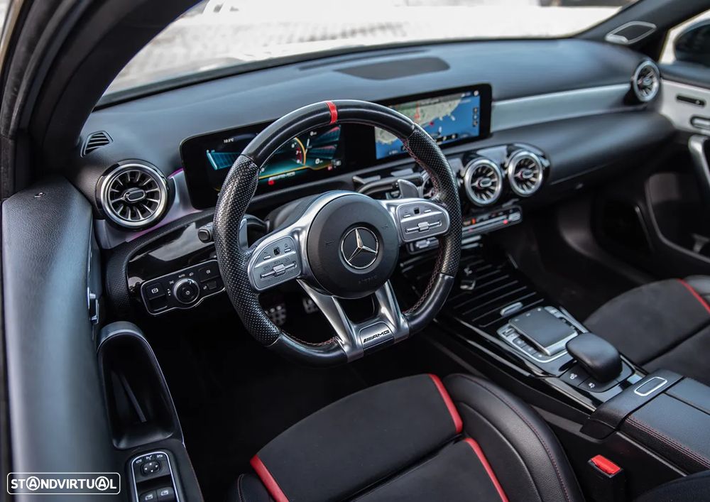 Mercedes-Benz A 35 AMG 4Matic Speedshift DCT 7G Advanced-Plus - 12