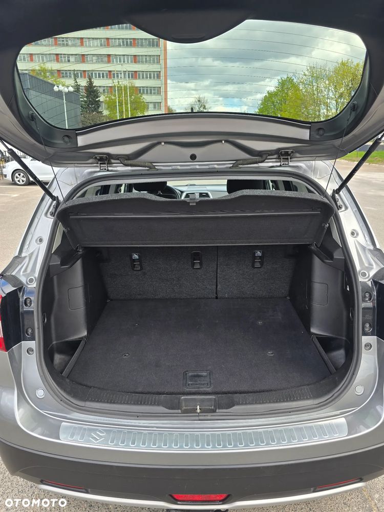 Suzuki SX4 S-Cross 1.4 T Elegance 4WD - 15