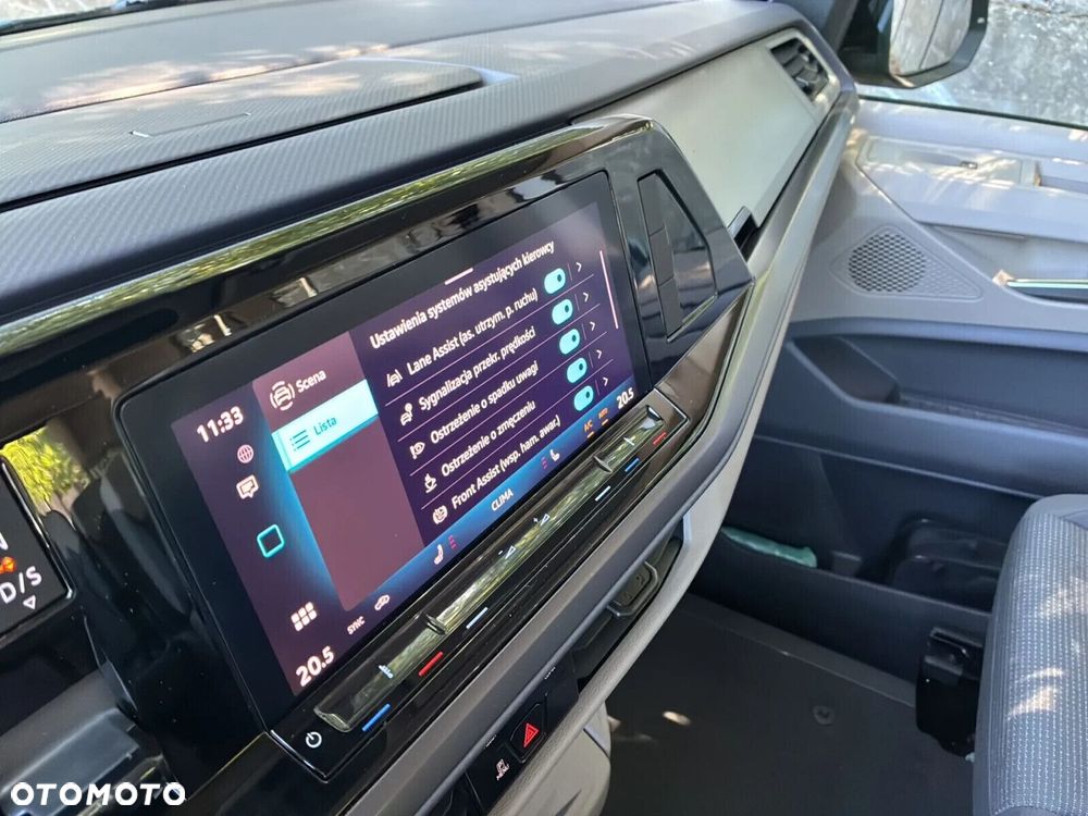 Volkswagen Multivan - 20