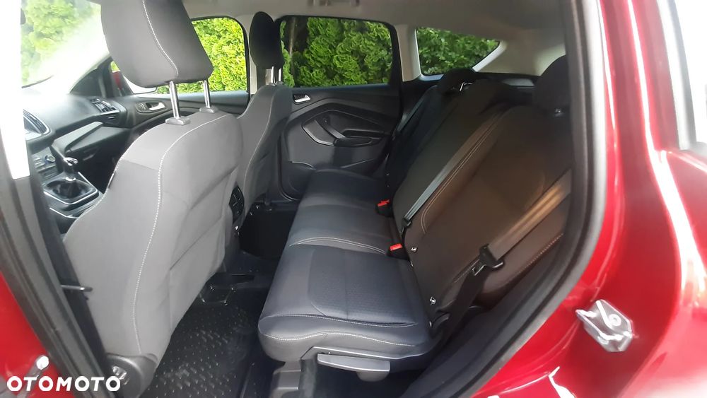 Ford Kuga 2.0 TDCi 4x2 Titanium - 29