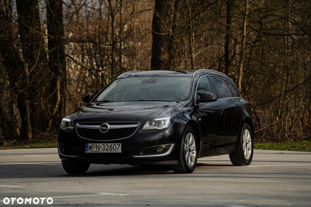 Opel Insignia - 1