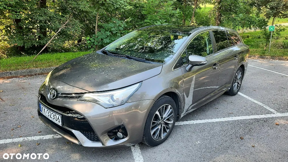 Toyota Avensis 2.0 D-4D Active Business - 2