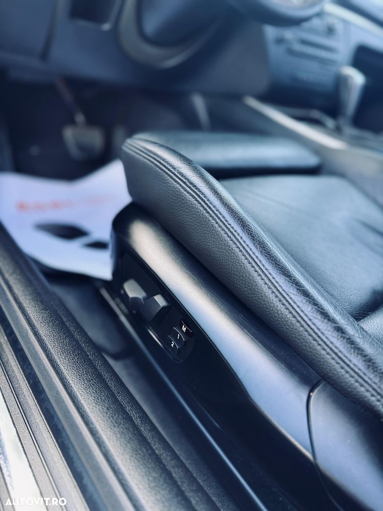 BMW Seria 1 123d DPF Aut. Edition Sport - 15