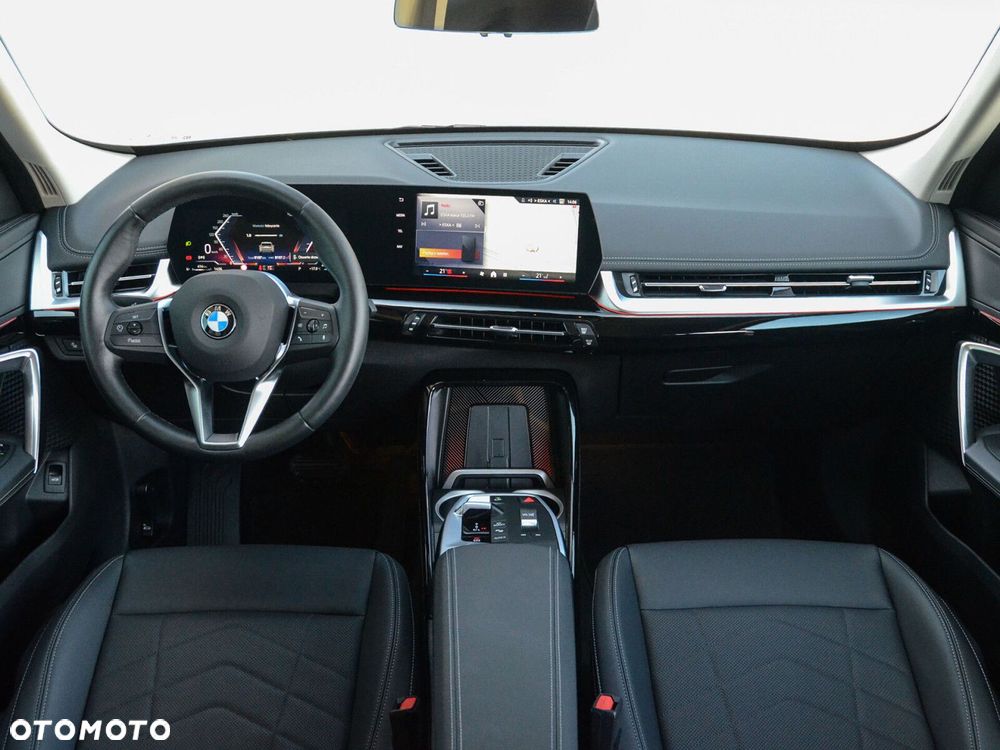 BMW X1 - 4