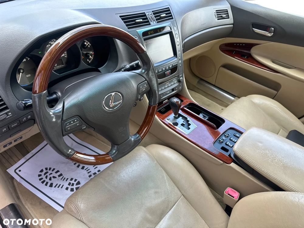 Lexus GS 450h Prestige + - 13