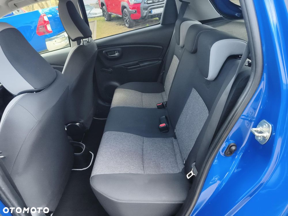 Toyota Yaris - 14