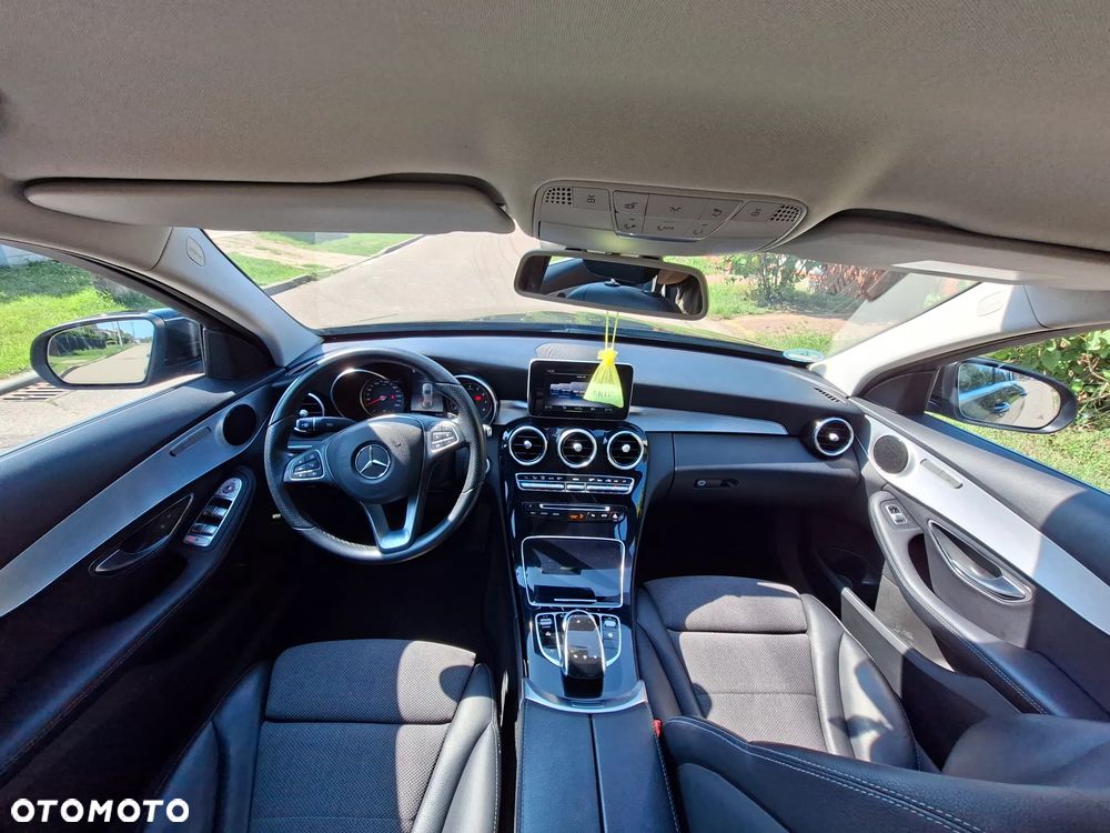 Mercedes-Benz Klasa C 180 9G-TRONIC - 8