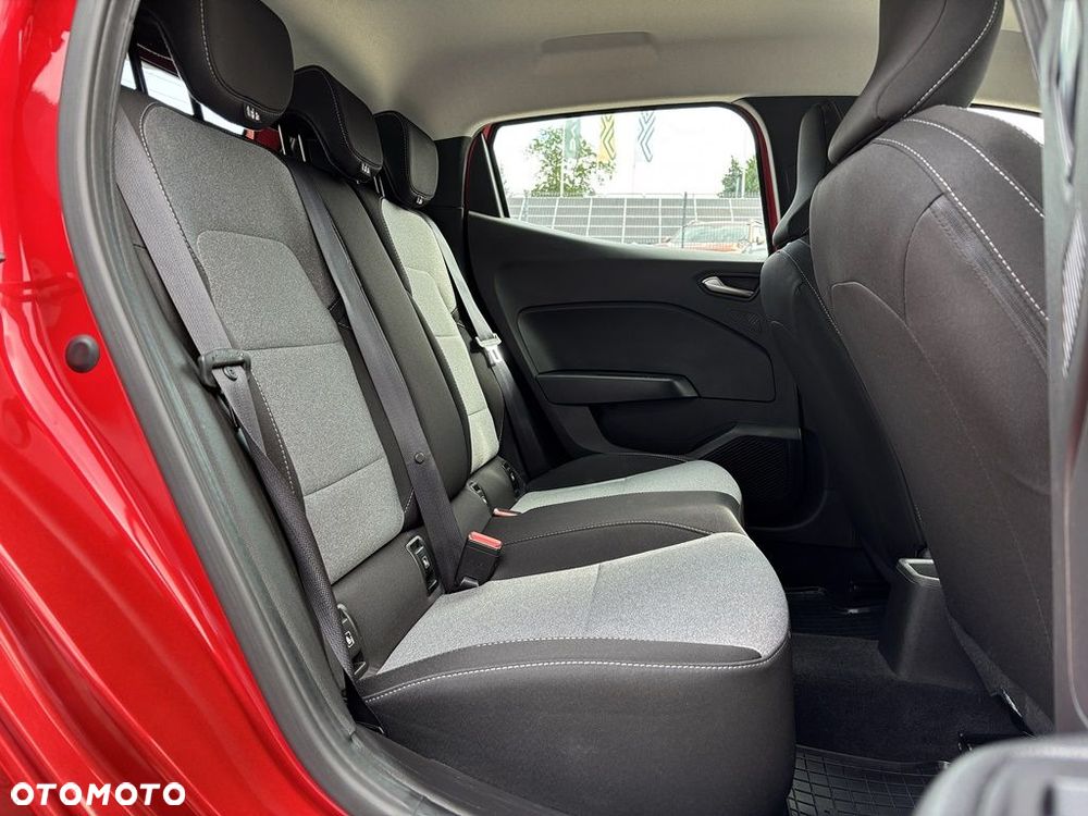Renault Clio 1.0 TCe Evolution - 23