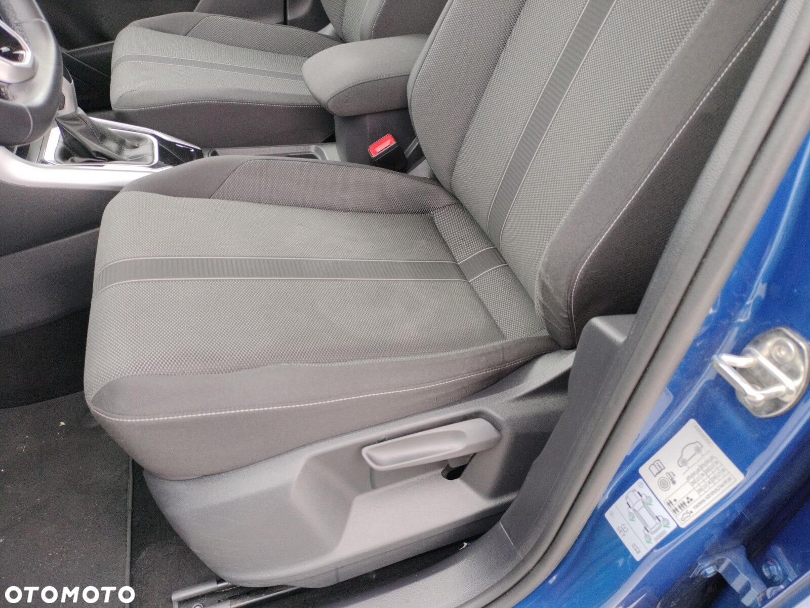 Volkswagen T-Roc 1.5 TSI Life DSG - 12