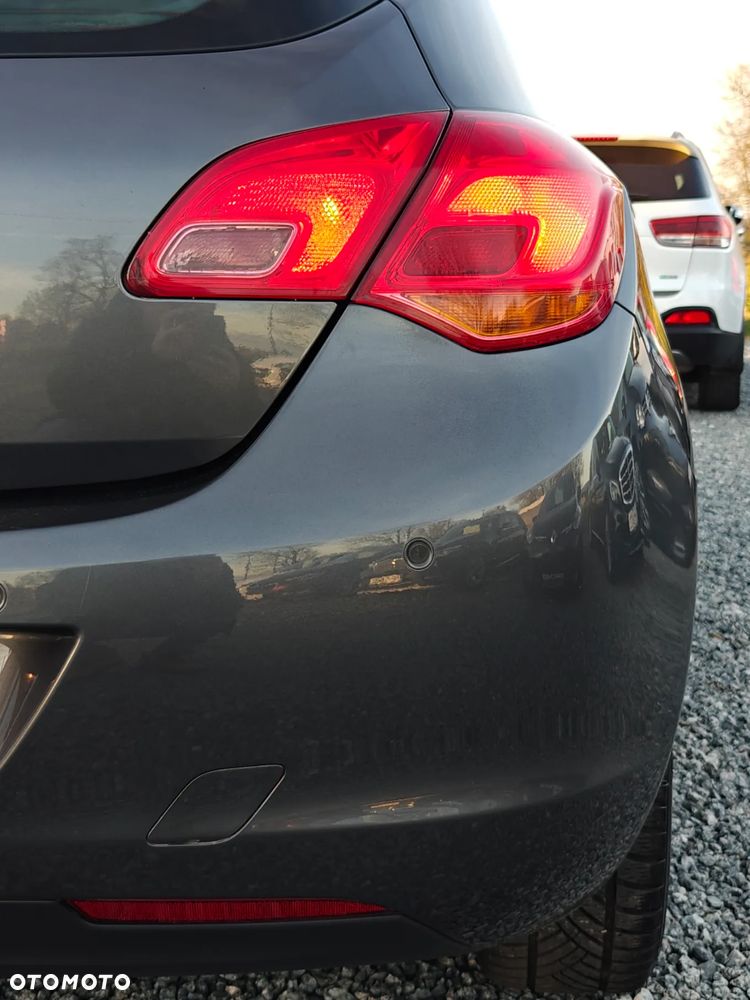 Opel Astra 1.6 Edition - 17