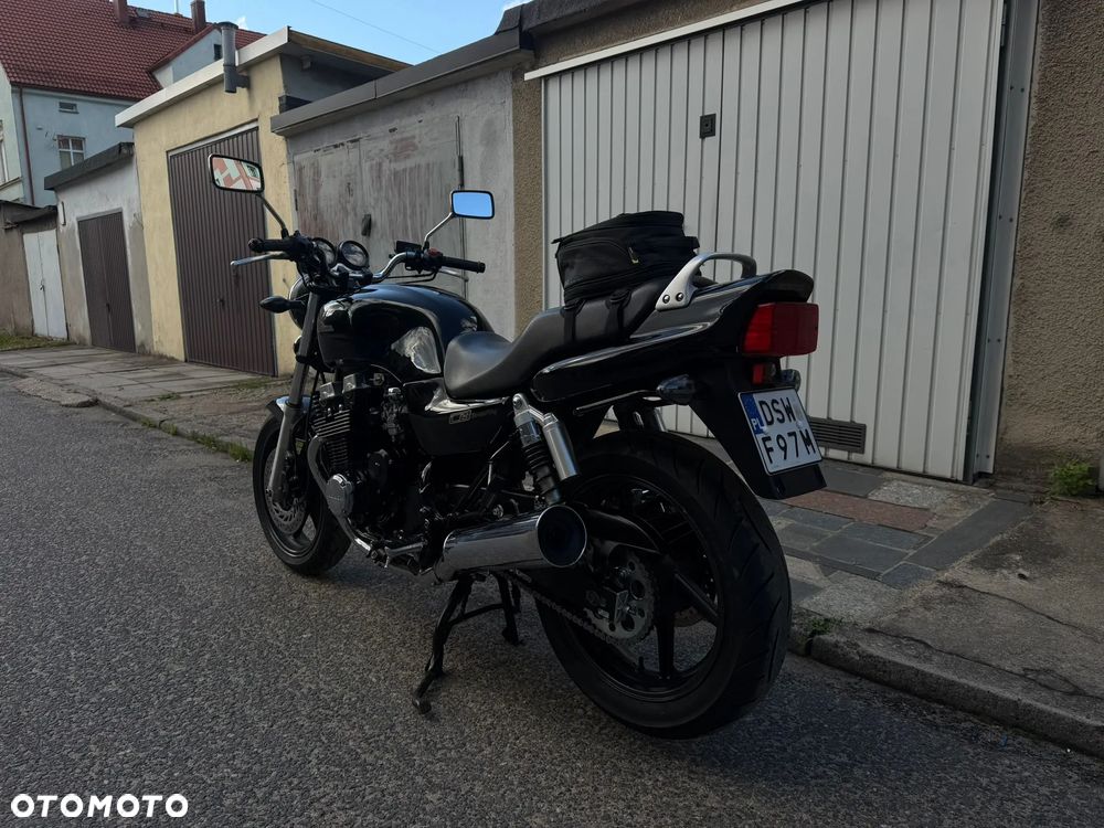 Honda CB - 19