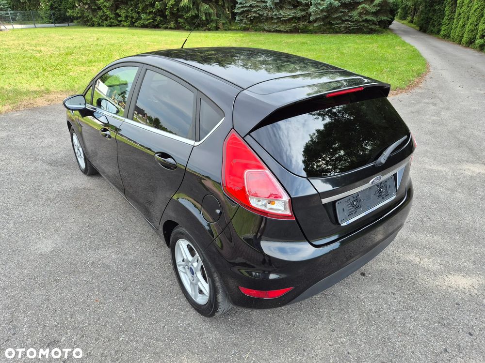 Ford Fiesta 1.25 Titanium EU5 - 17