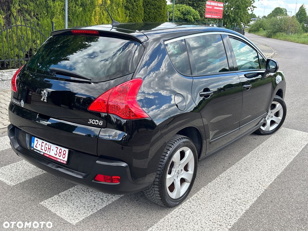 Peugeot 3008 HDi 115 Active - 9