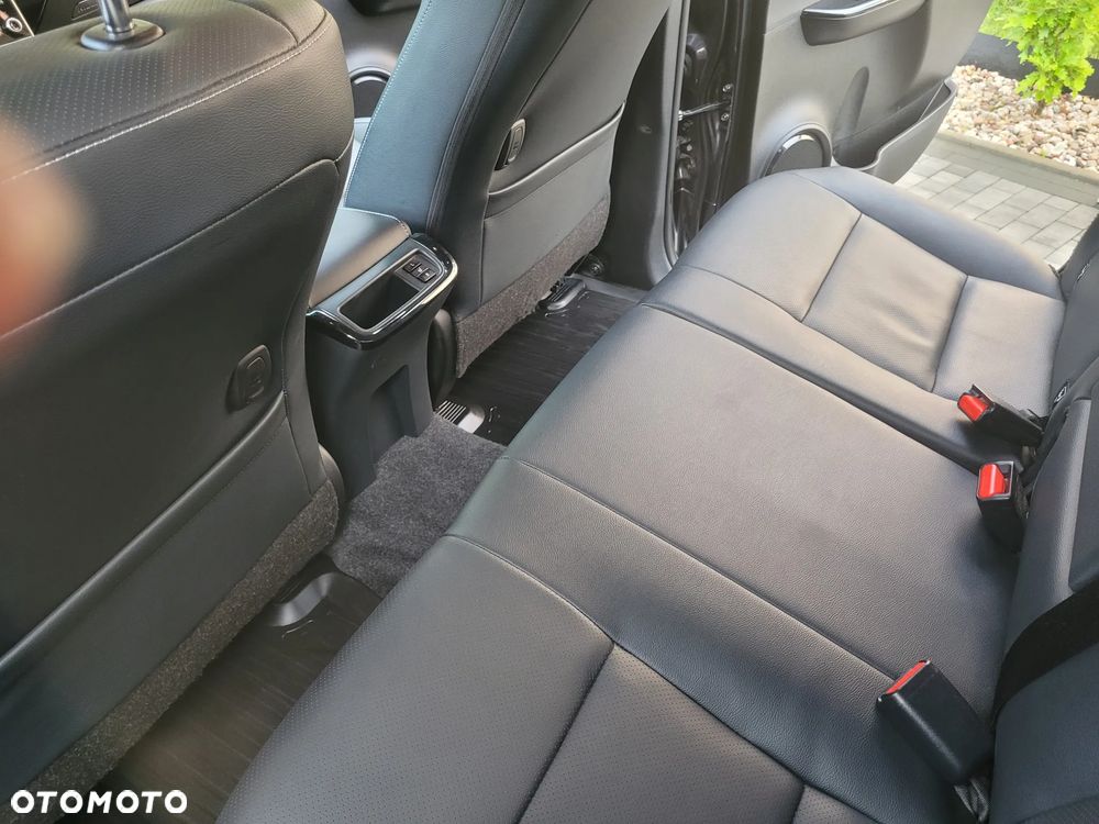 Toyota Hilux 2.8 D-4D Double Cab Invincible 4x4 - 14