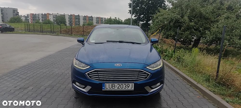 Ford Fusion - 1