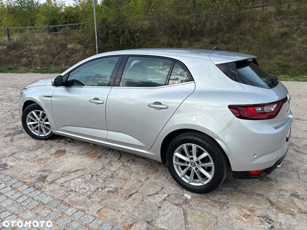 Renault Megane ENERGY dCi 110 EXPERIENCE - 4
