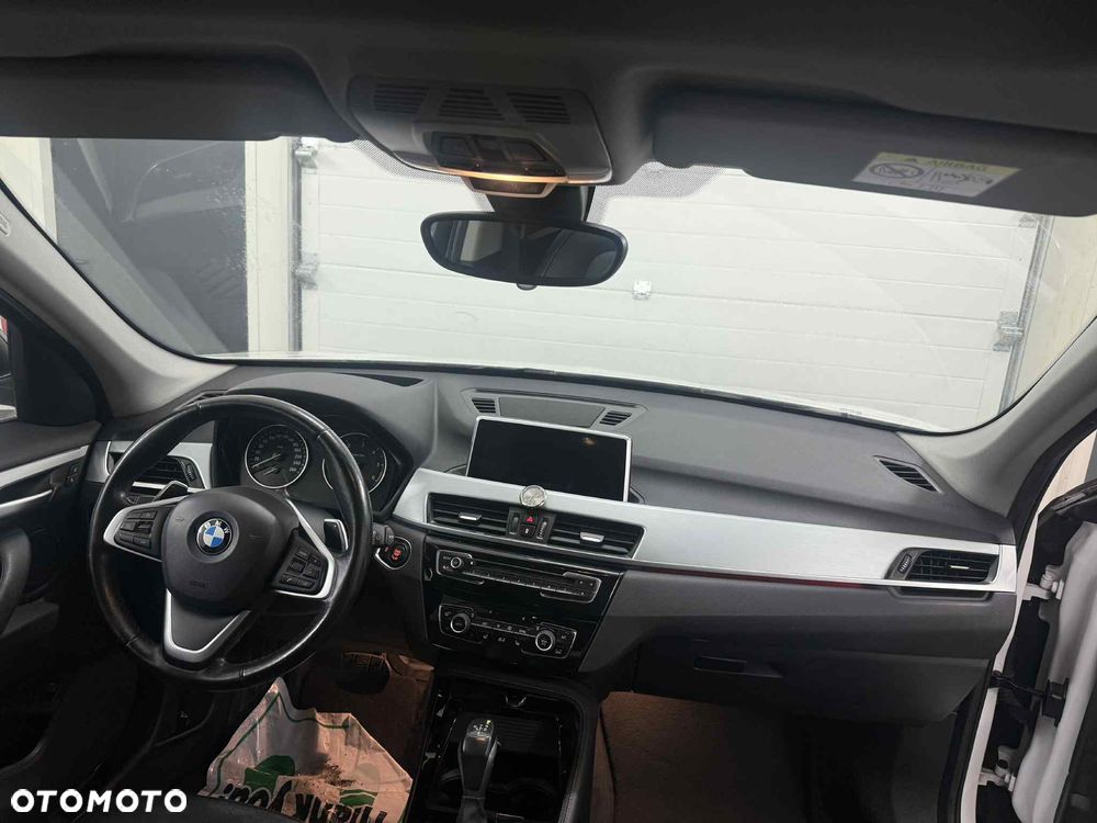 BMW X1 xDrive20d xLine - 26