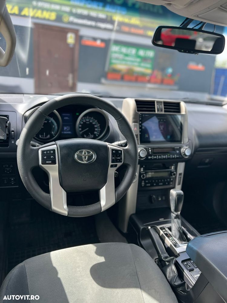 Toyota Land Cruiser 3.0l Turbo D-4D Aut. Luxury - 11
