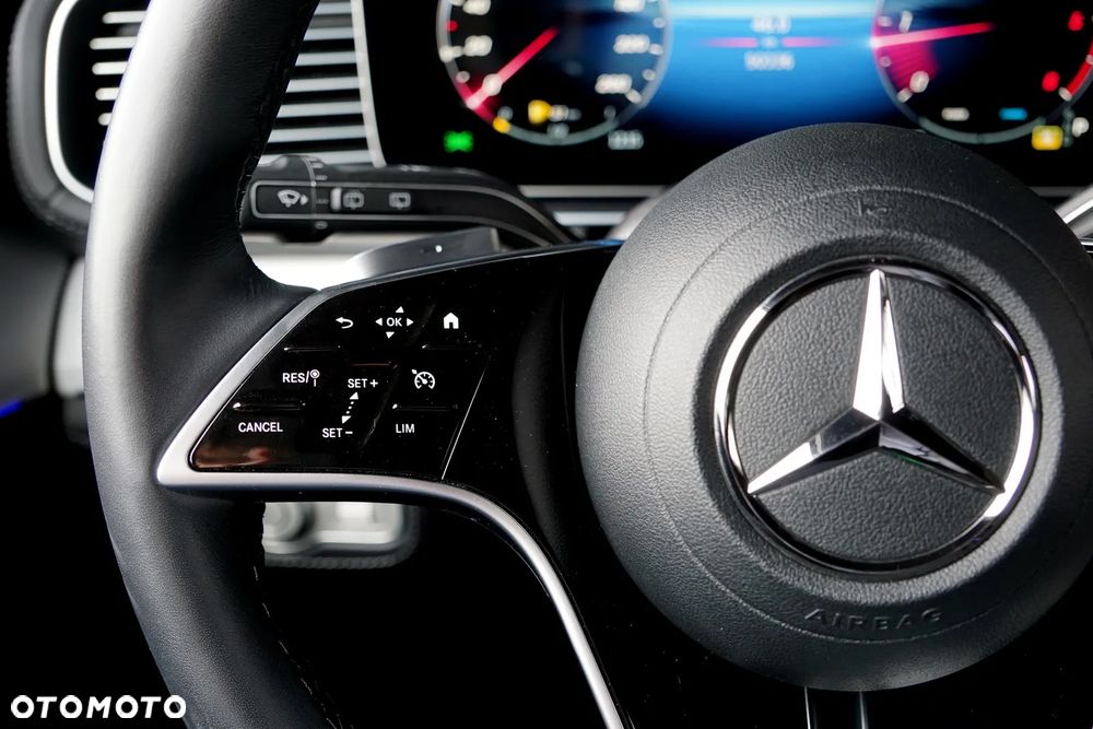 Mercedes-Benz GLE 300 d mHEV 4-Matic AMG Line - 33