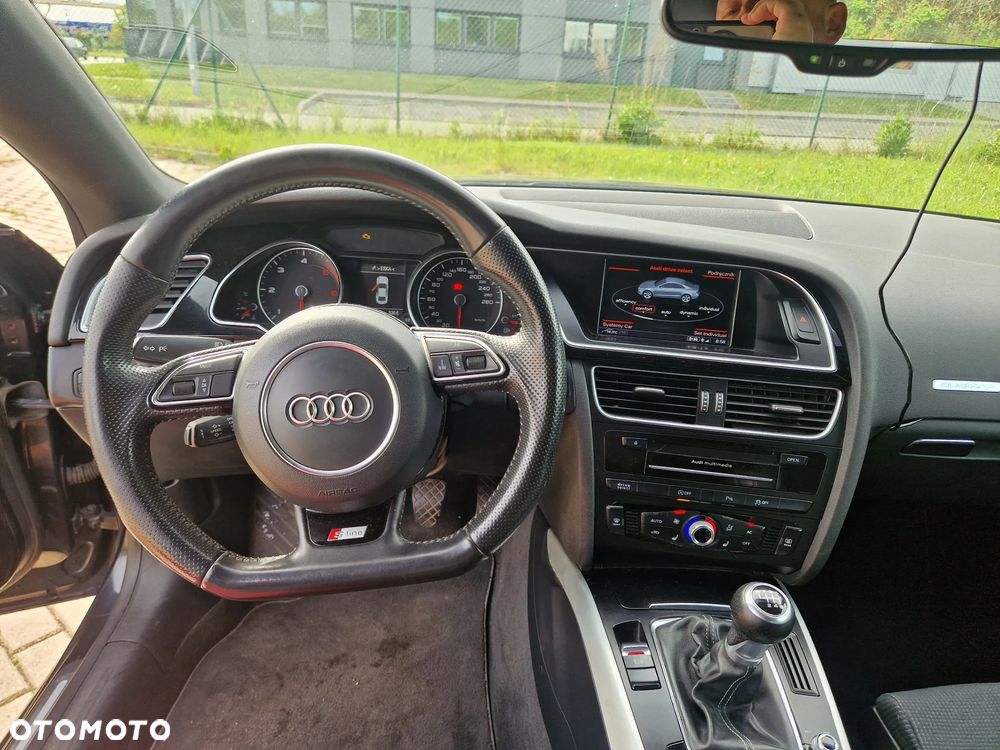 Audi A5 Coupé 2.0 TDI DPF quattro - 29