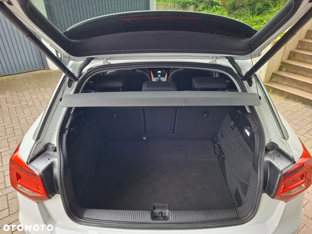 Audi Q2 - 11